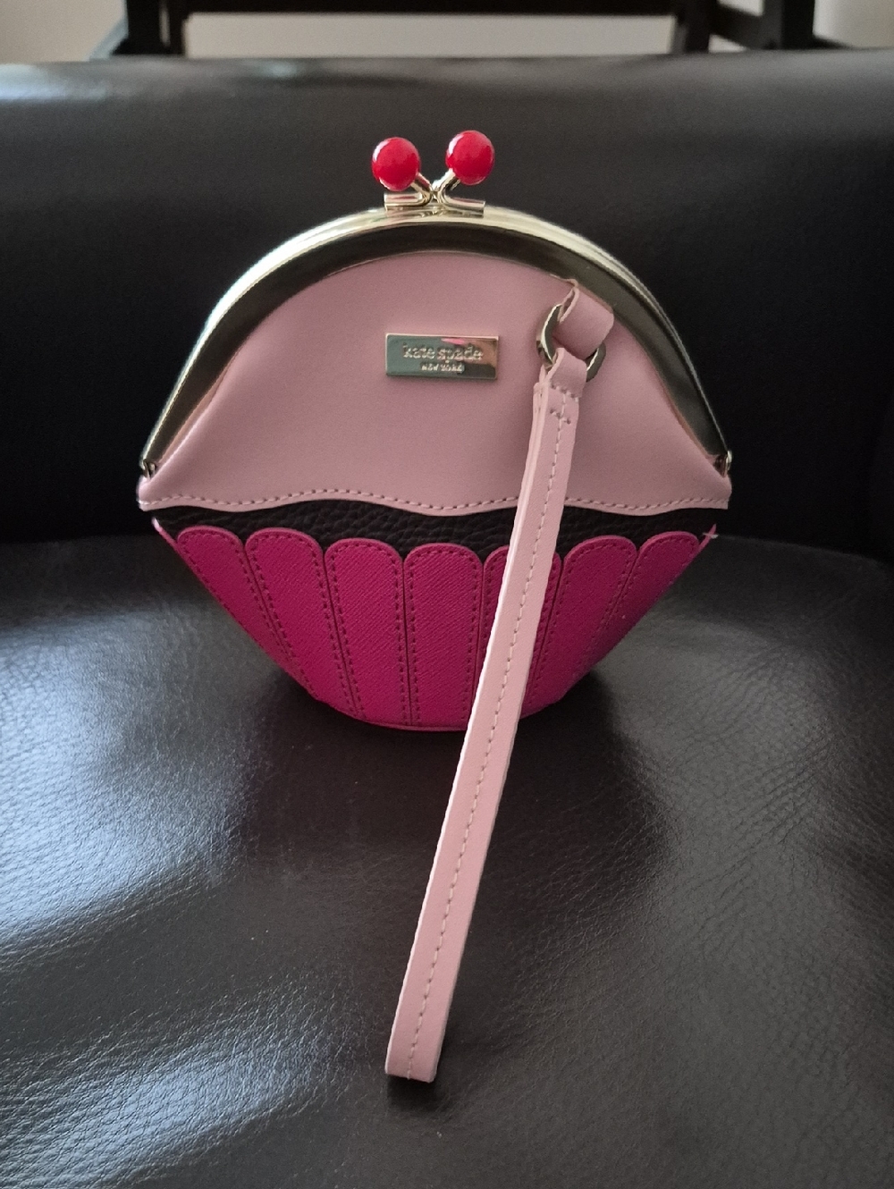 Kate spade  Hot Pink Cake Cupcake Collectible Wristlet